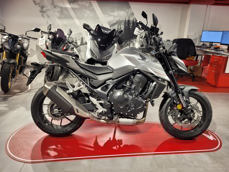 HONDA CB 750 Hornet (35kW)-showroom-element-1