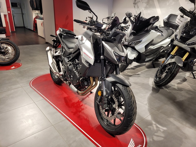 HONDA CB 750 Hornet (35kW)