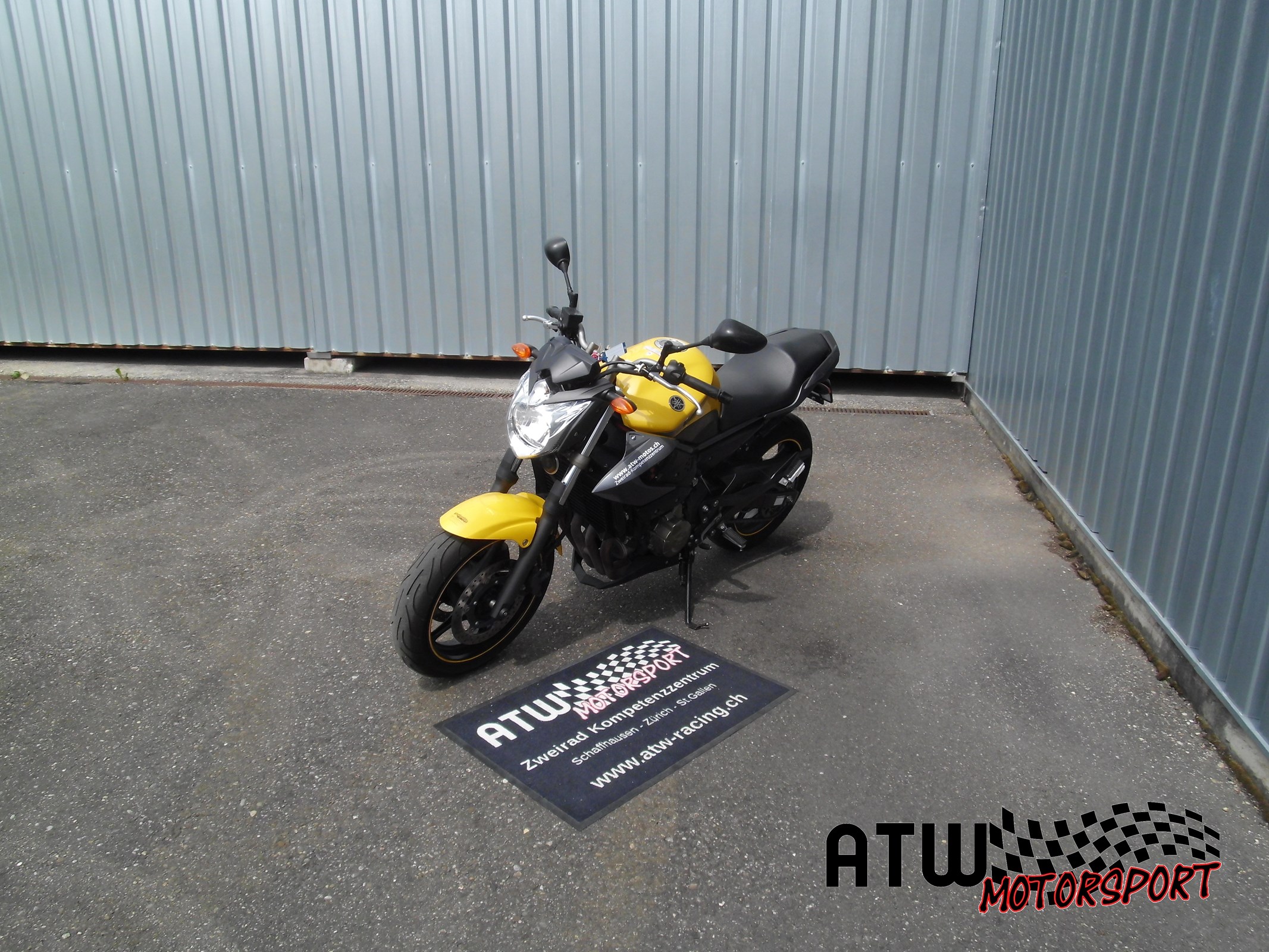 YAMAHA XJ 6 N