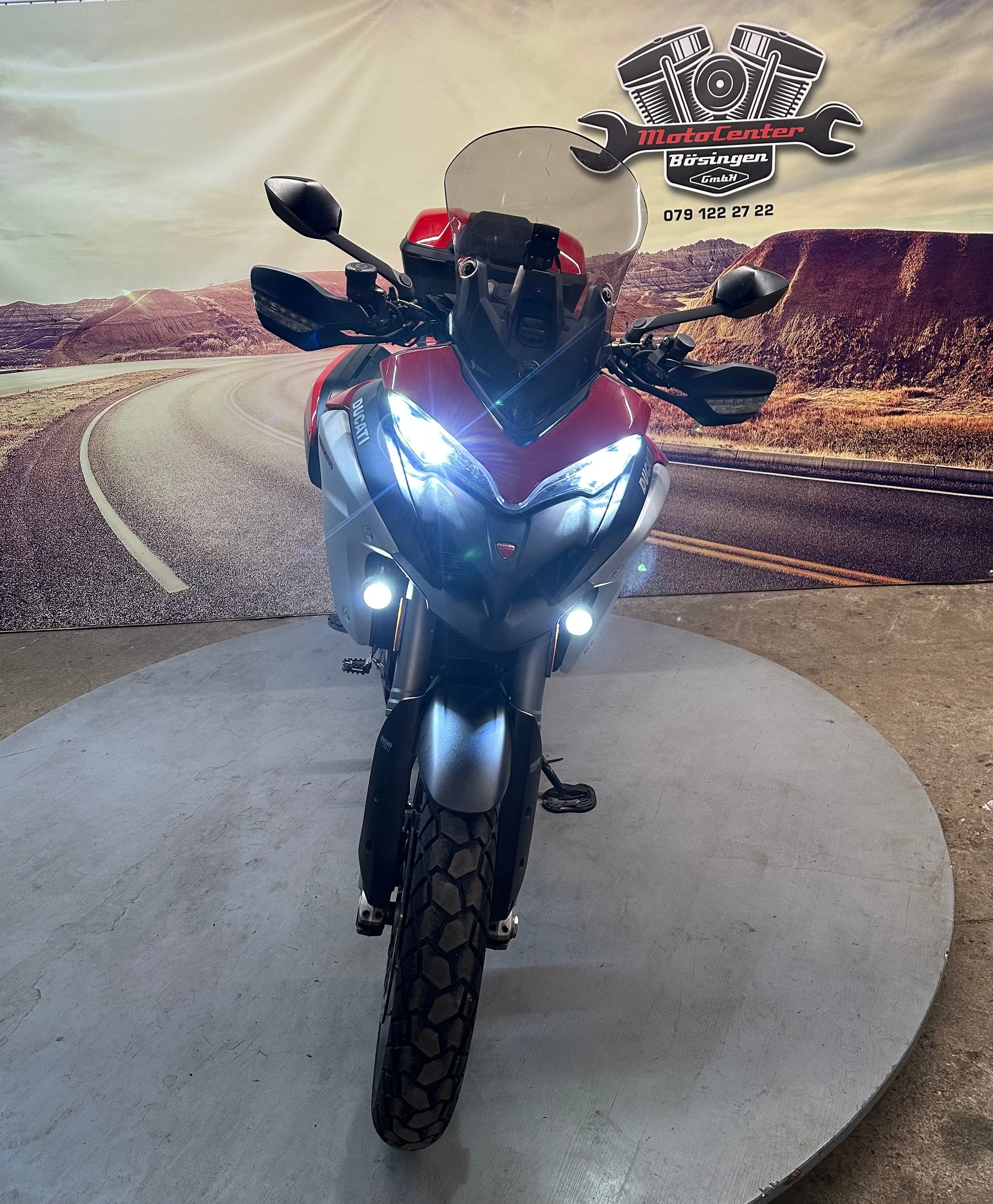 DUCATI Multistrada 1260 Enduro Touring-showroom-element-2