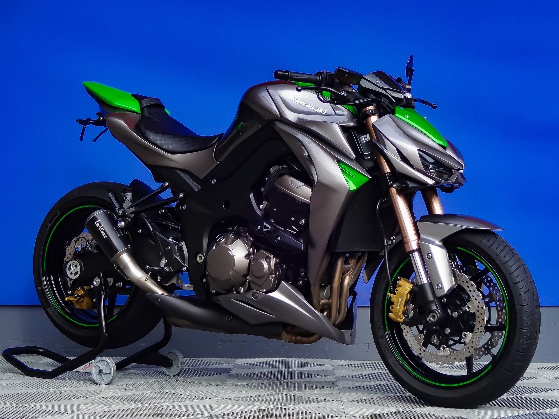 KAWASAKI Z 1000 ABS-showroom-element-1