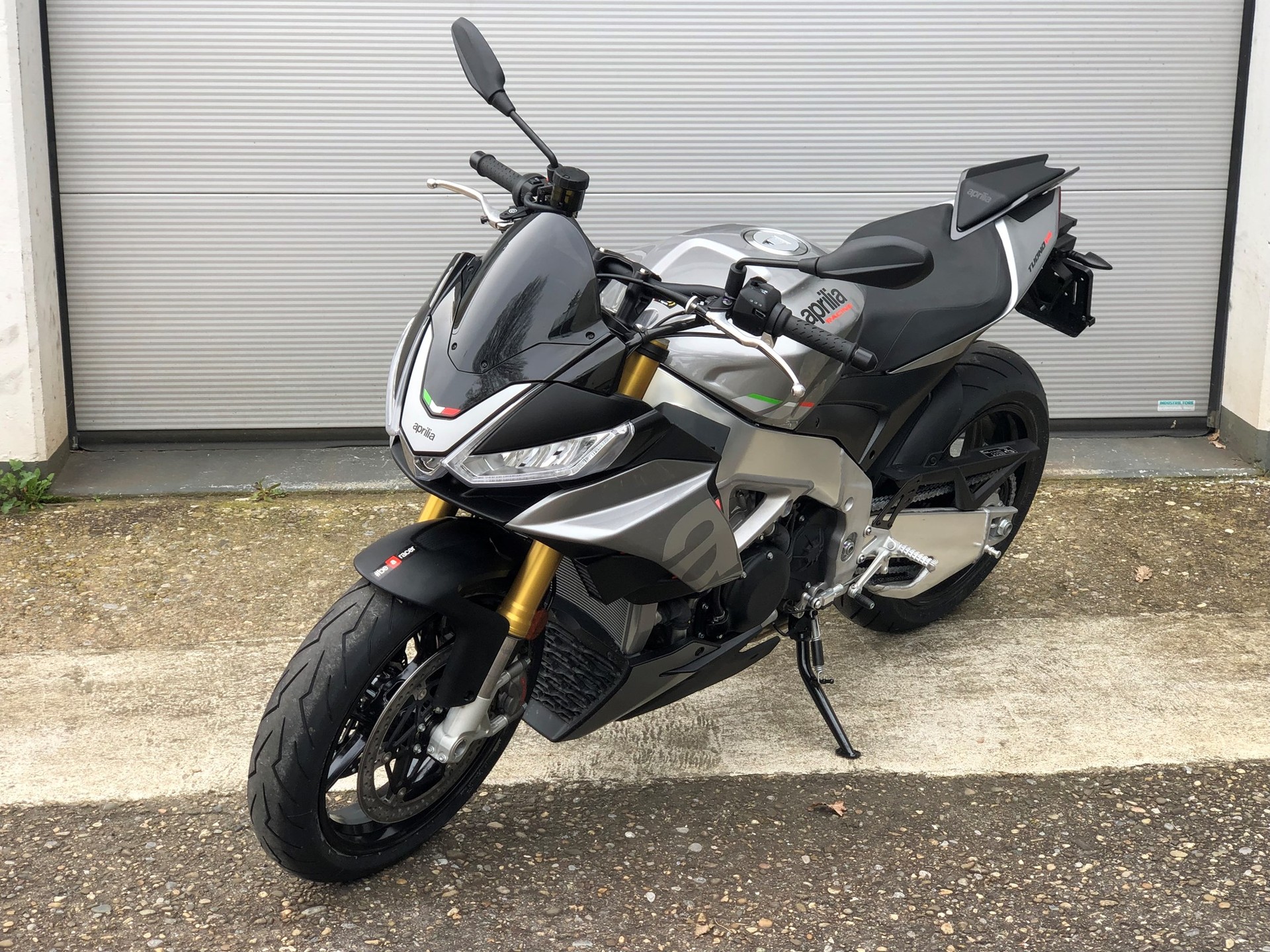 APRILIA Tuono V4 1100 GT-image-0