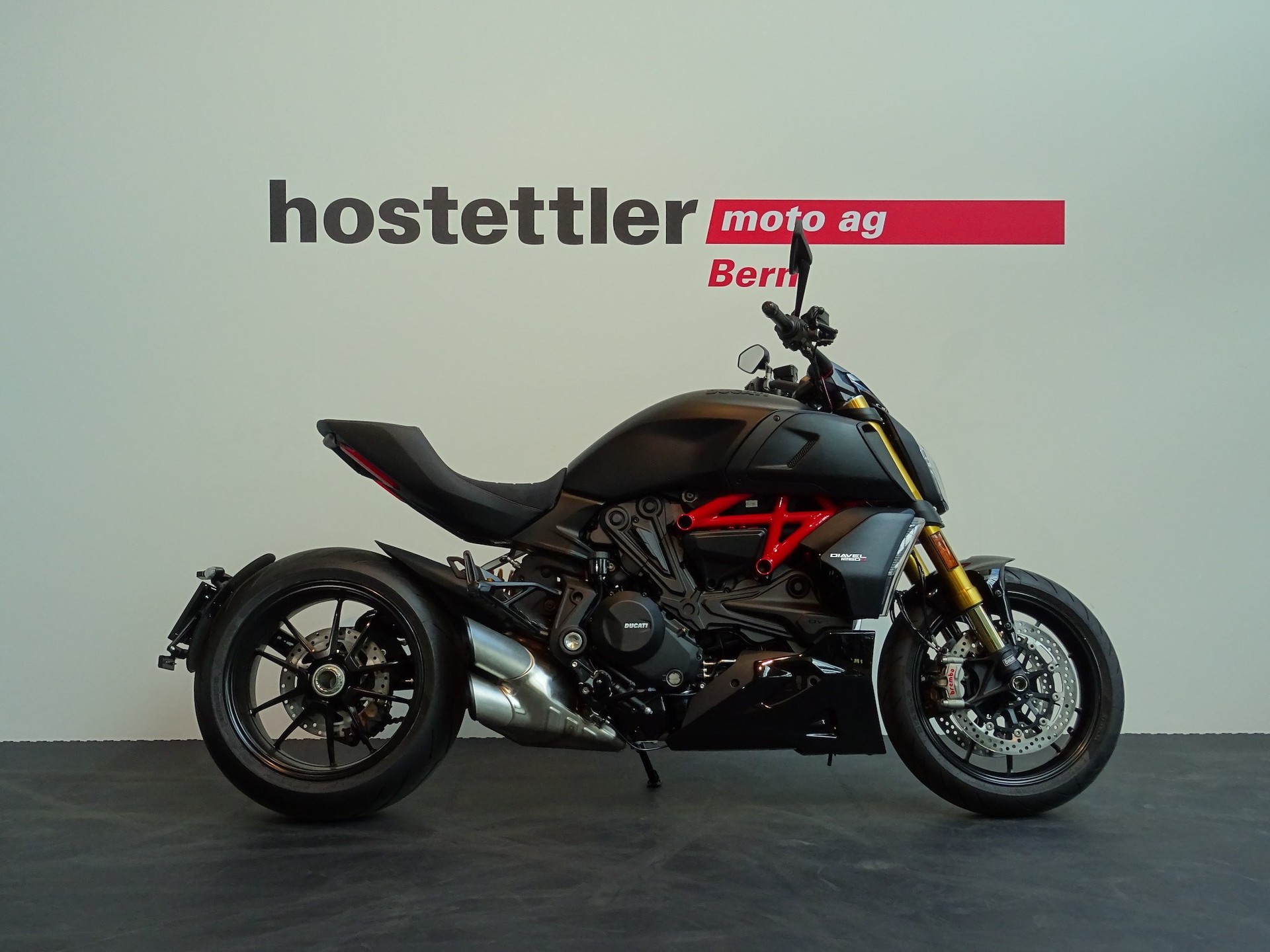 DUCATI DIAVEL 1260 ABS-showroom-element-1
