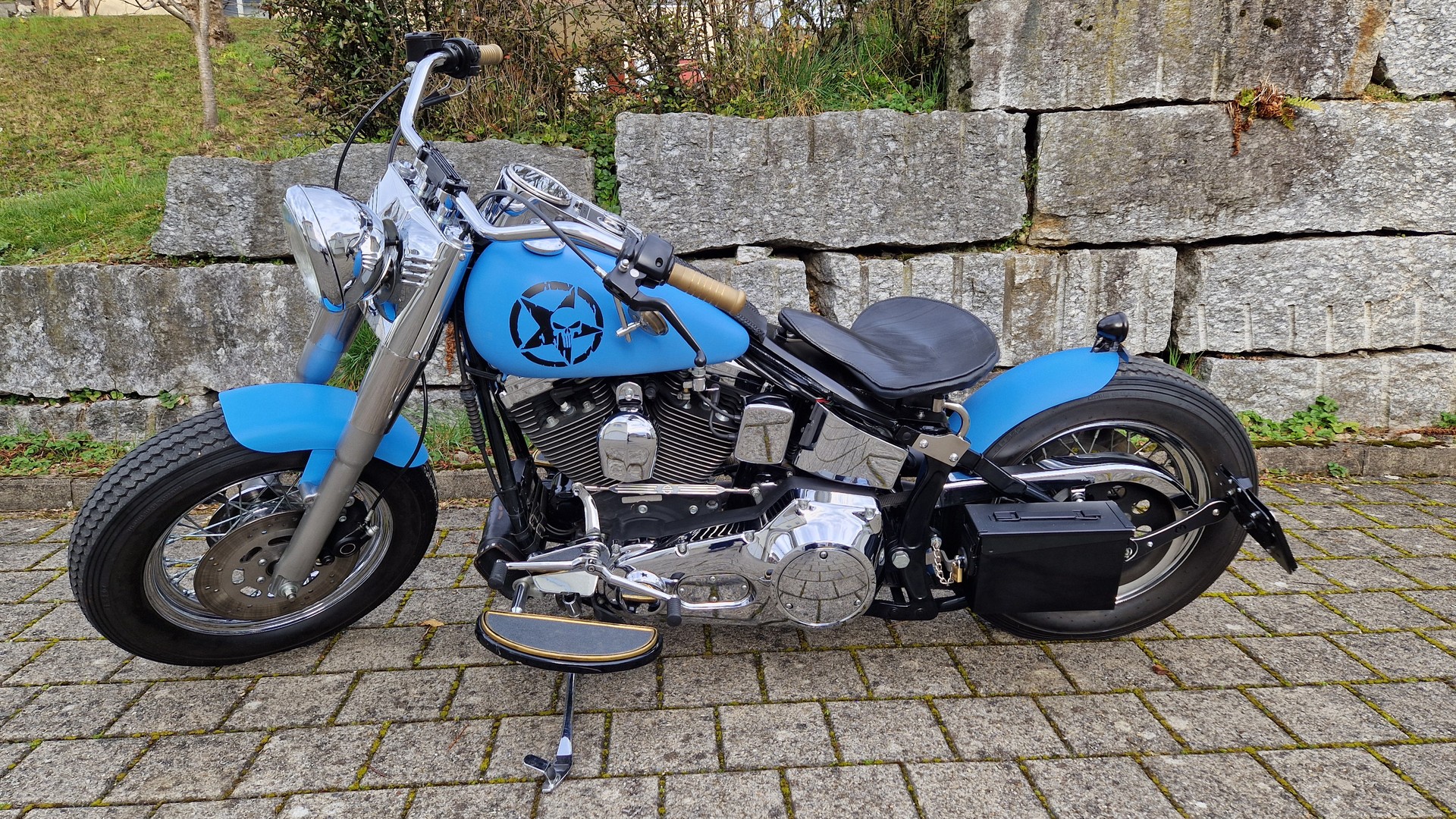 HARLEY-DAVIDSON FXSTC Softail Custom-image-3