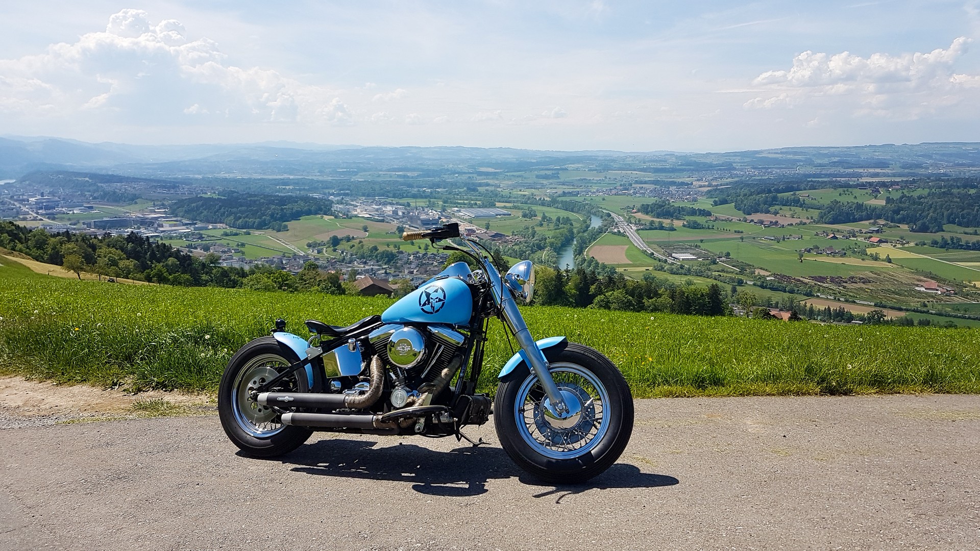 HARLEY-DAVIDSON FXSTC Softail Custom-image-14