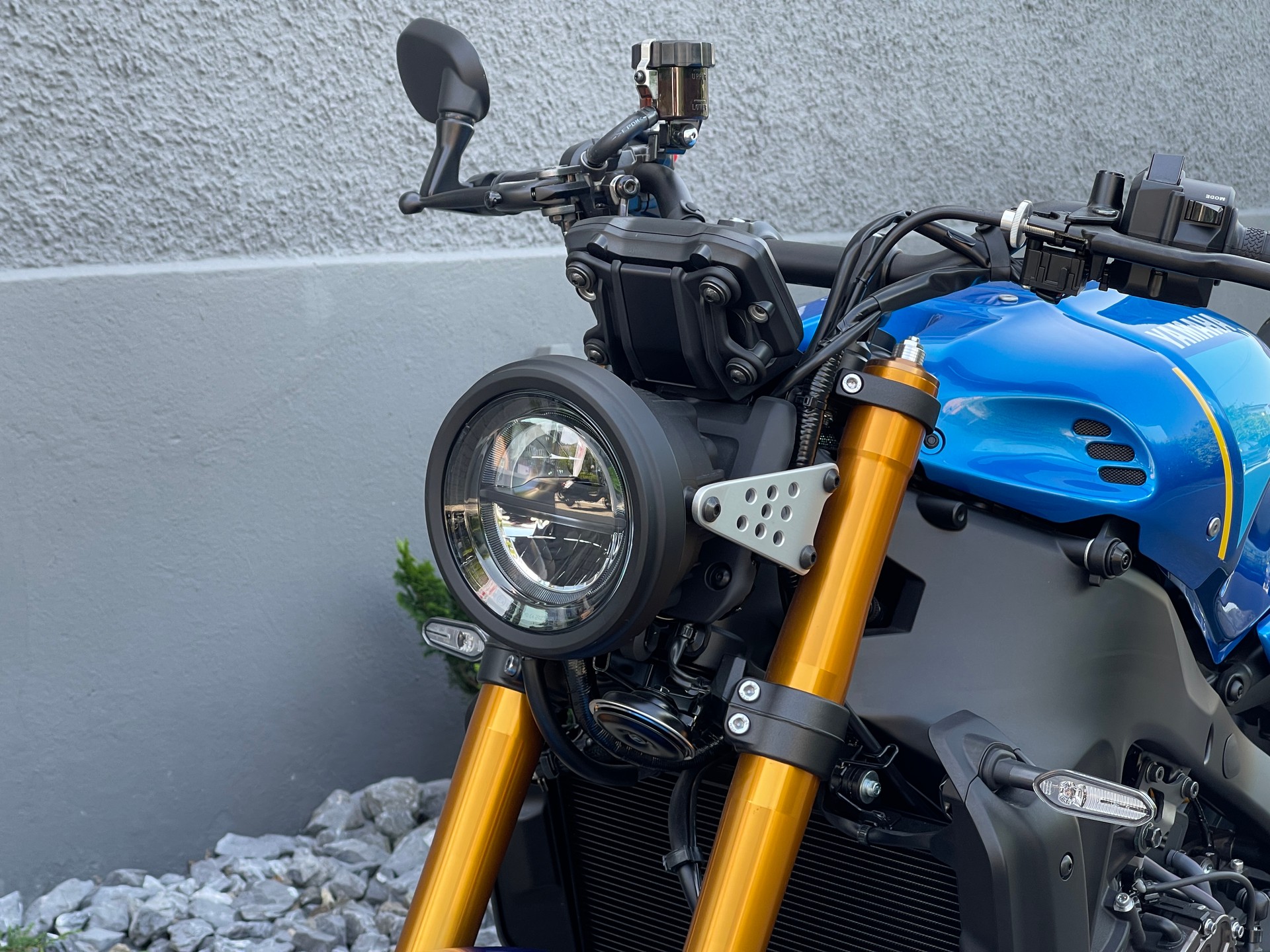 YAMAHA XSR 900 2022-showroom-element-3