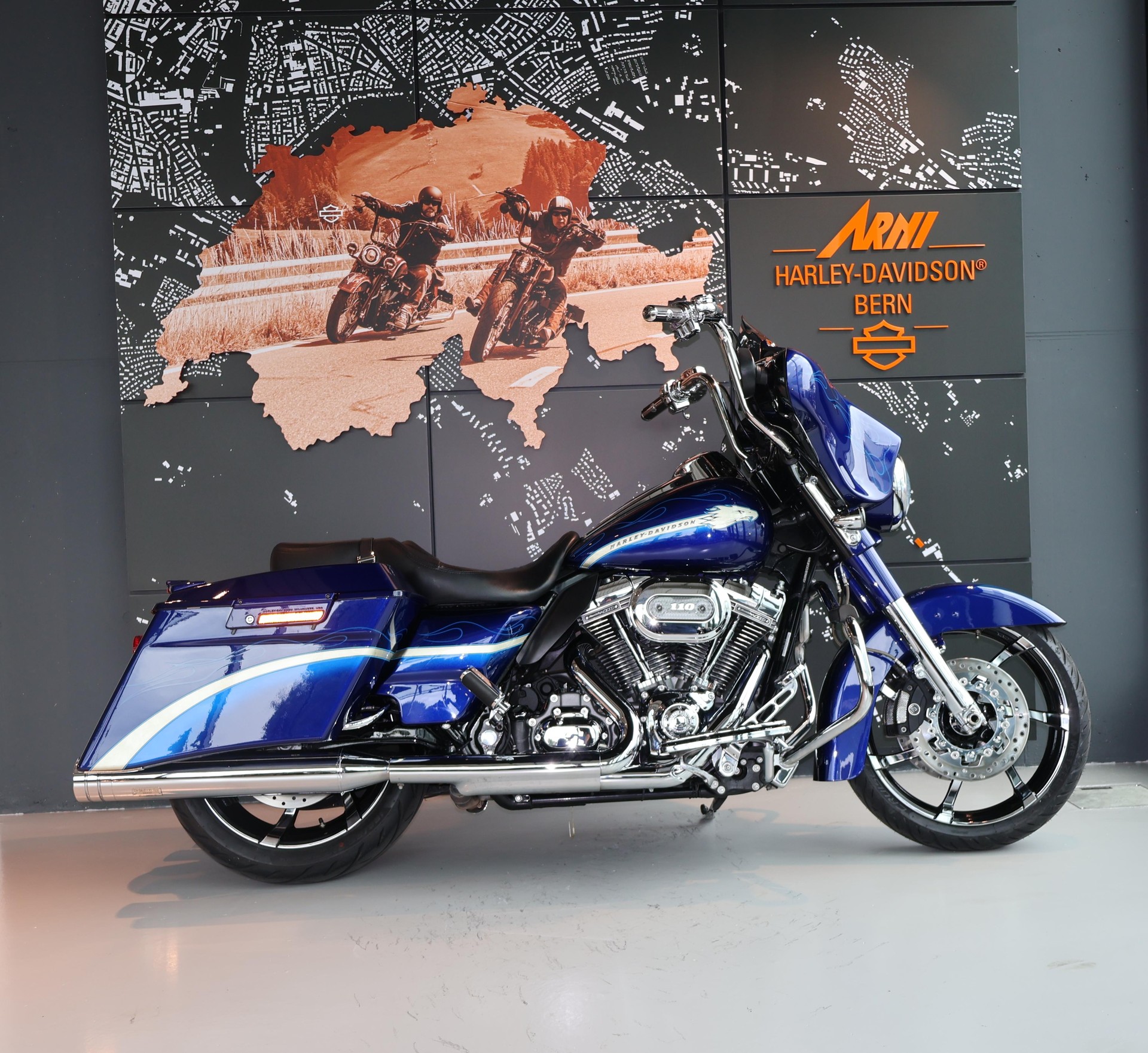 Cvo Street Blue Street Glide For Sale Davidson Road 2019 Harley