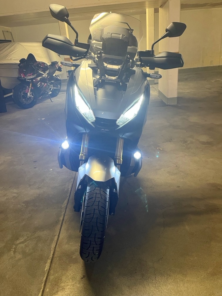 HONDA X-ADV 750 ABS-image-0