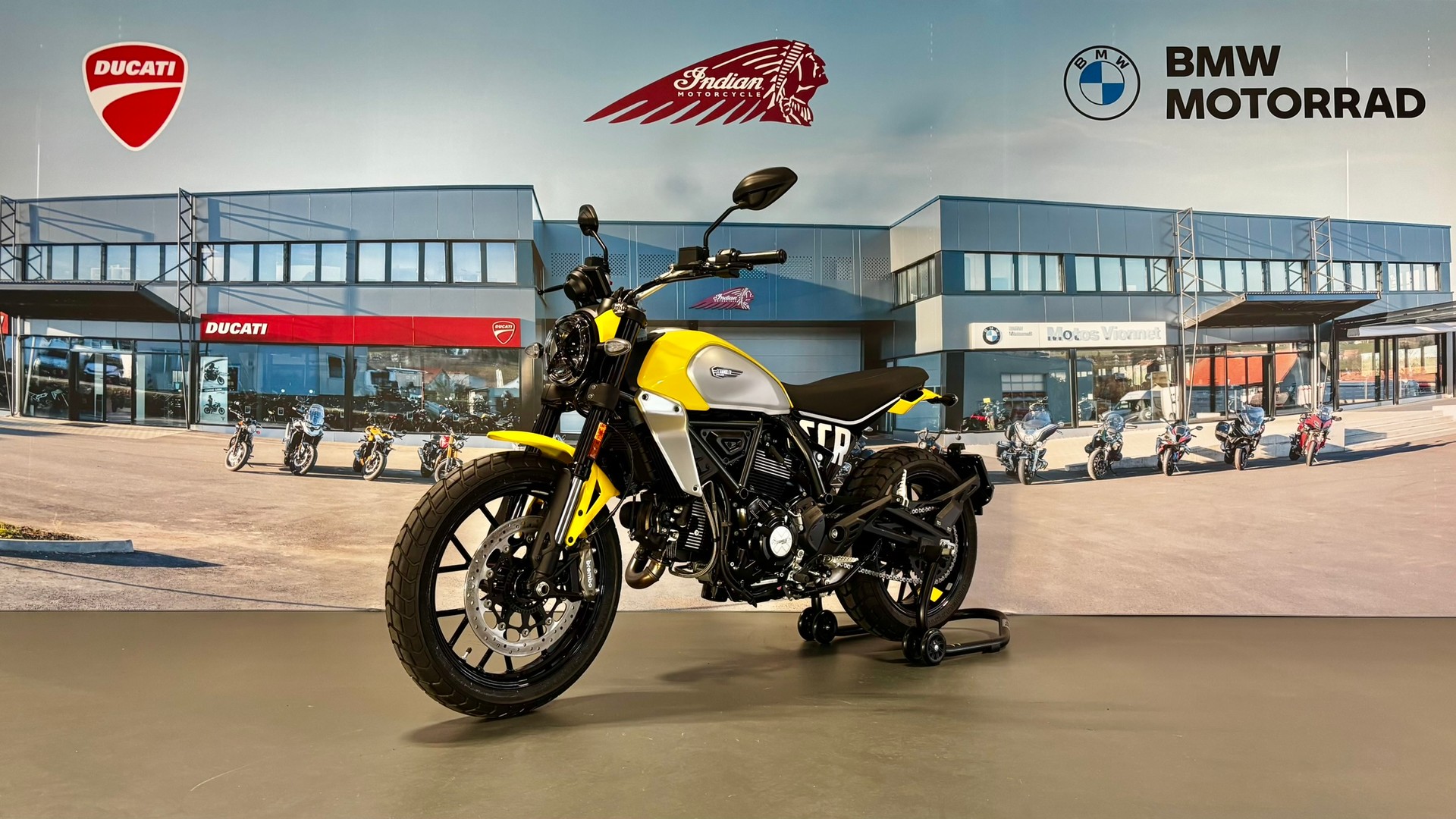DUCATI SCRAMBLER 800 Icon-showroom-element-2