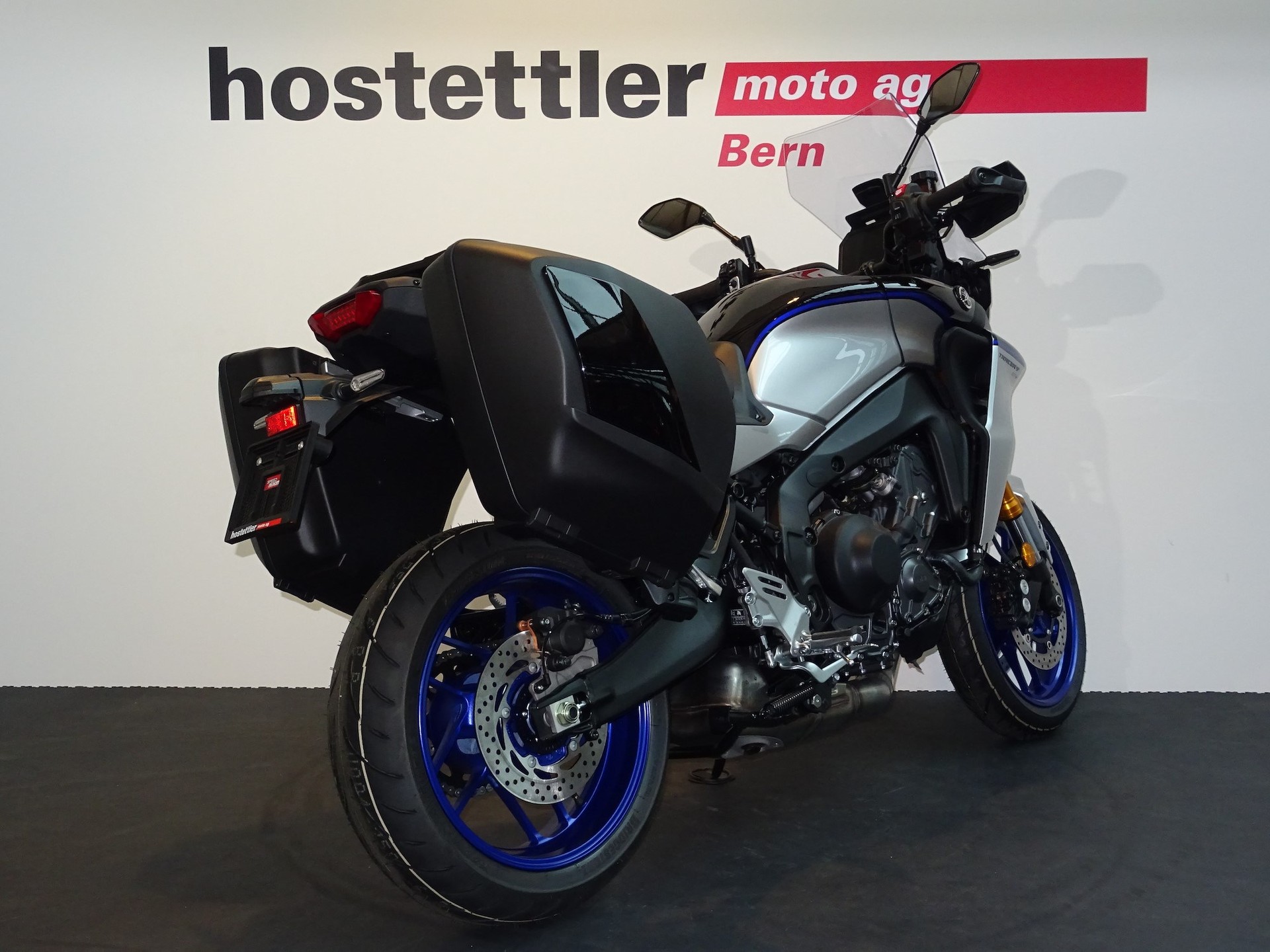 YAMAHA Tracer 9 GT+ ABS-showroom-element-2