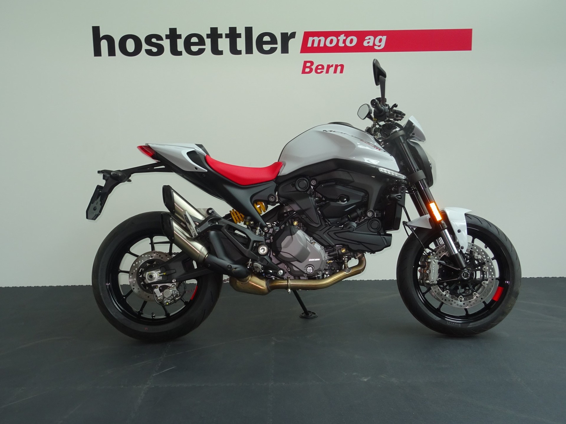 DUCATI MONSTER 937 **Bike des Monat Juni**-showroom-element-1