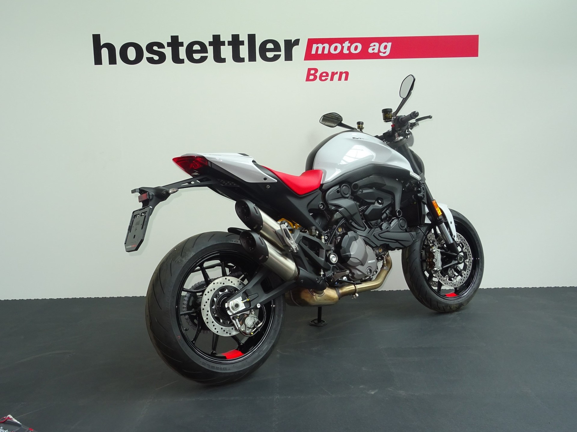 DUCATI MONSTER 937 **Bike des Monat Juni**-showroom-element-2