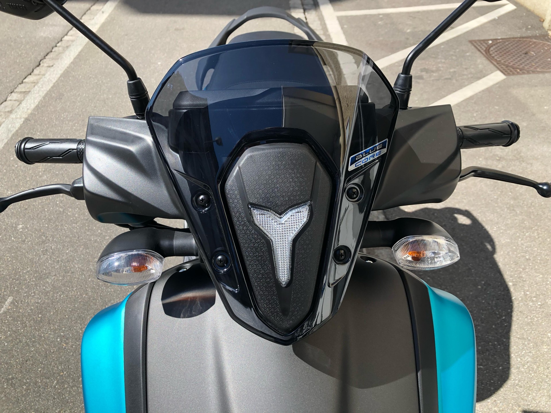YAMAHA Ray 125-showroom-element-3