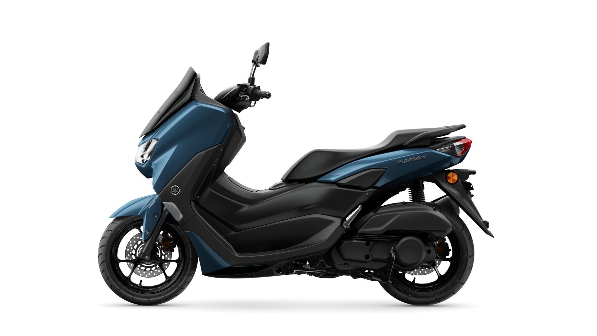 YAMAHA N-MAX GPD-showroom-element-3