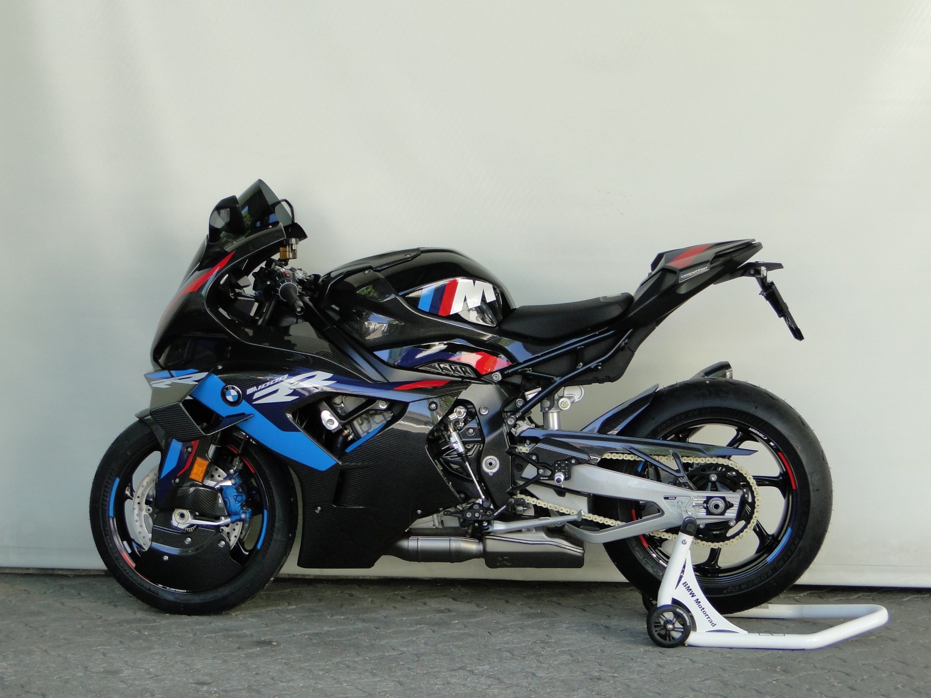 BMW M 1000 RR Competition 0.9% Leasing!