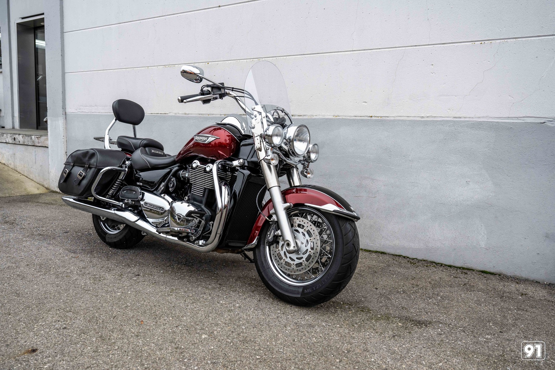 TRIUMPH Thunderbird LT ABS-showroom-element-3