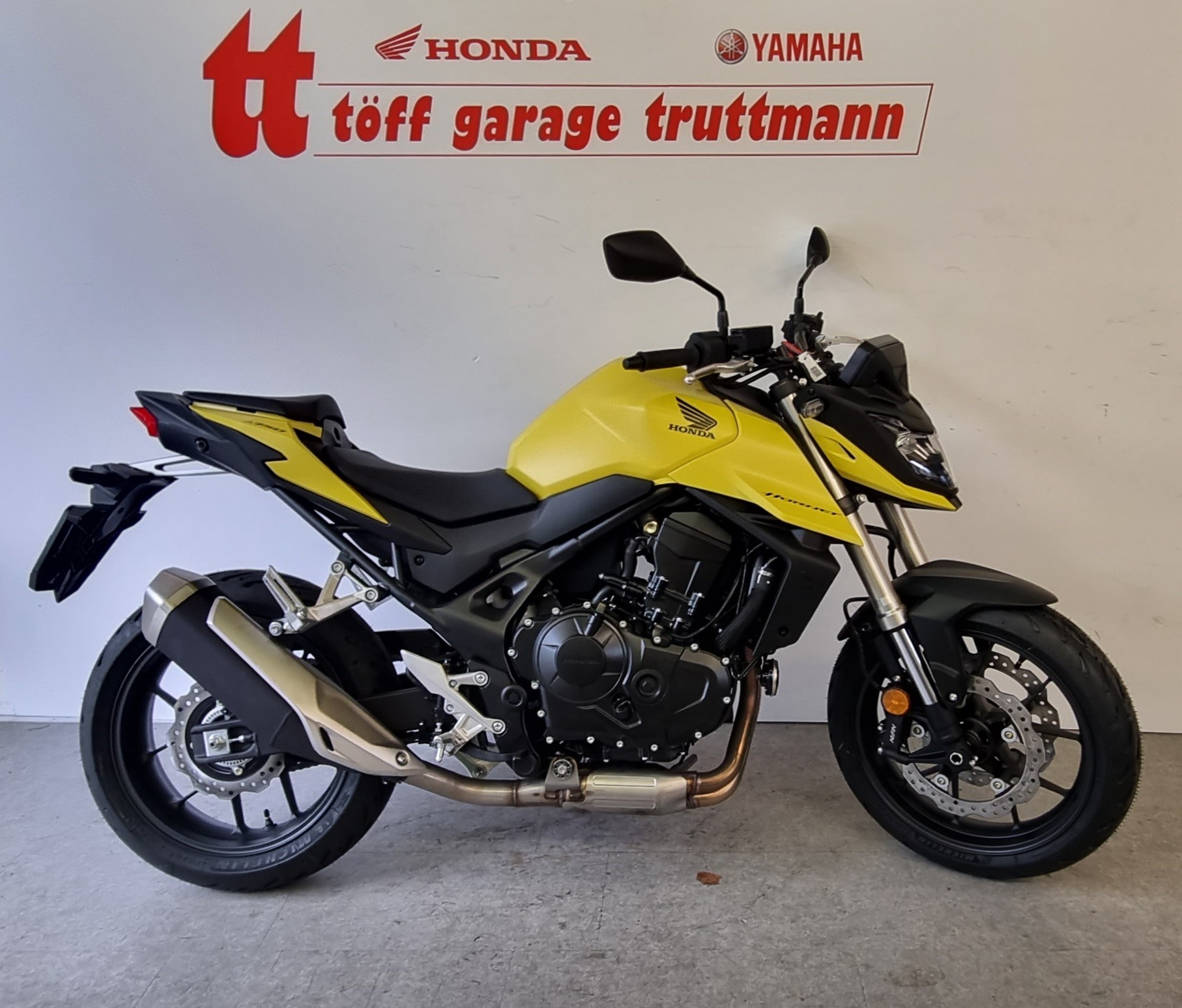 HONDA CB 750 Hornet-image-0