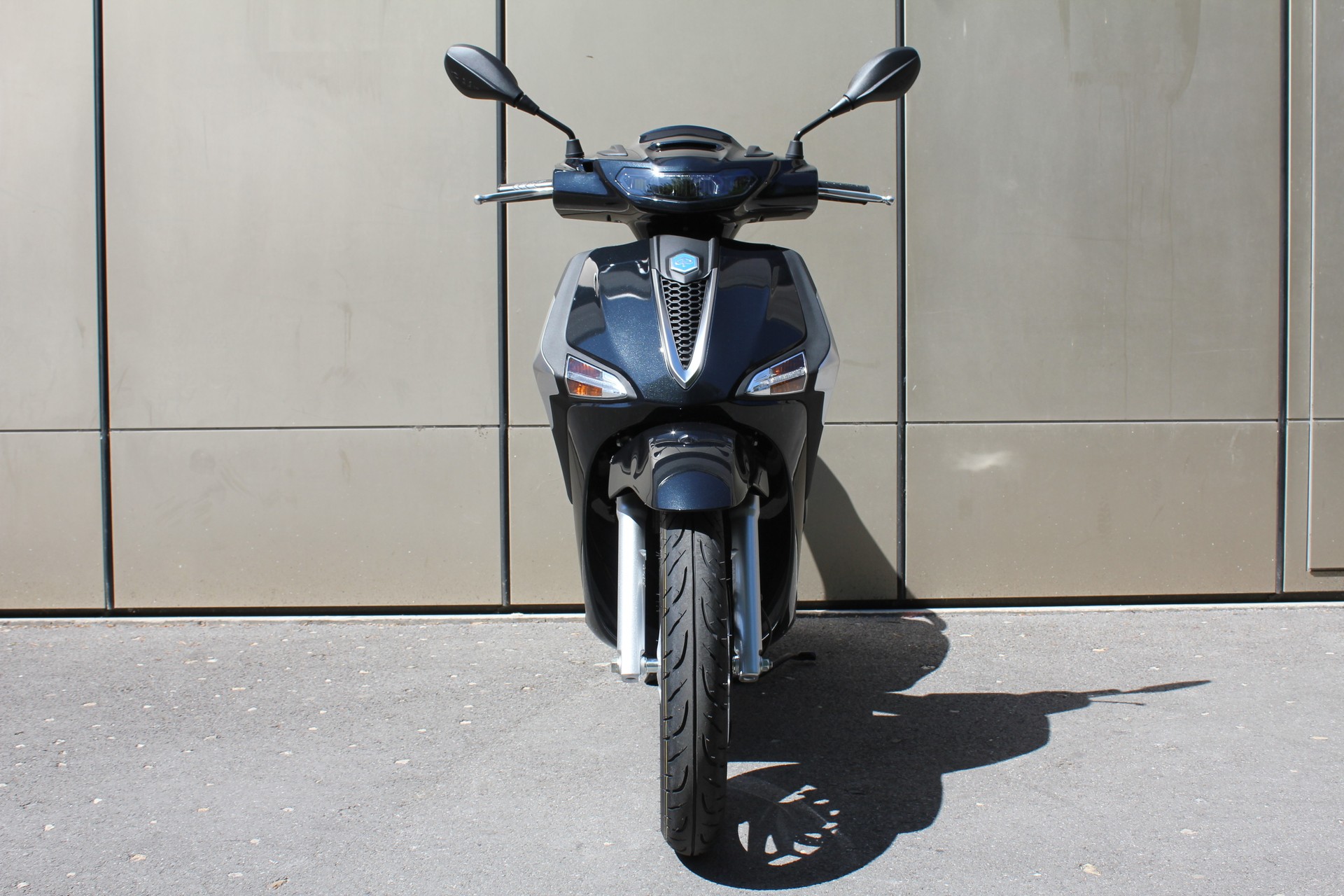 PIAGGIO Liberty 50 (45km/h)-showroom-element-2