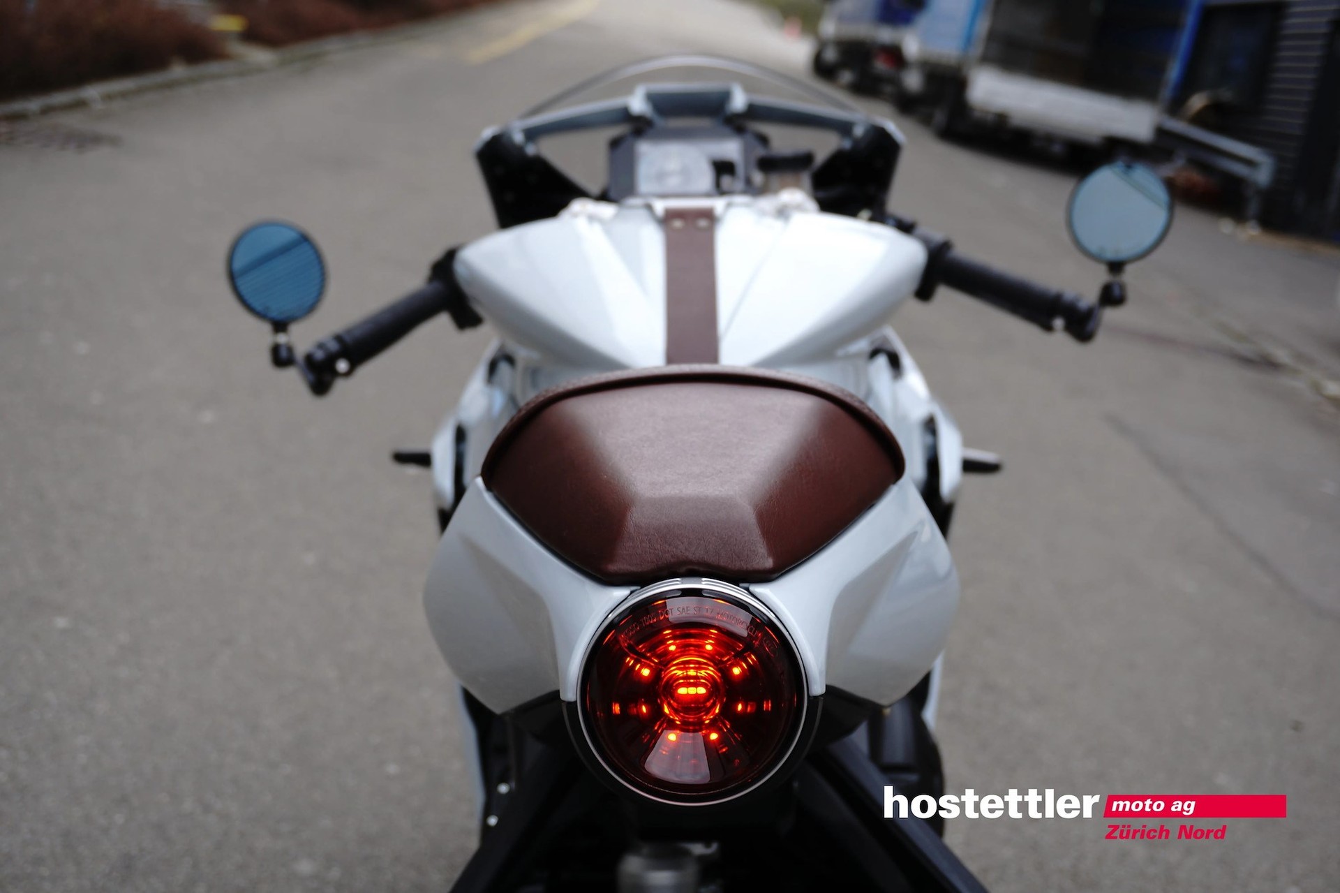 MV AGUSTA Superveloce 800  S ABS-showroom-element-3