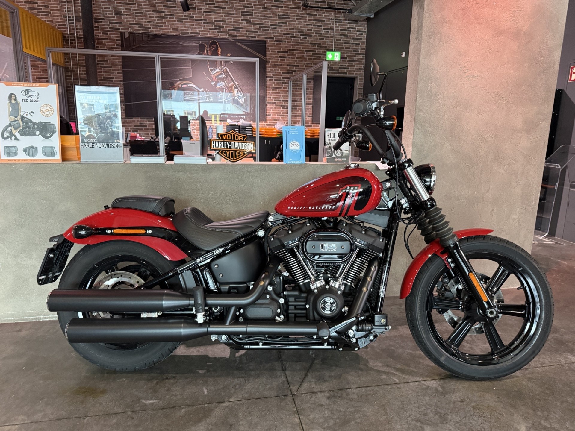 HARLEY-DAVIDSON FXBBS 1868 Street Bob 114