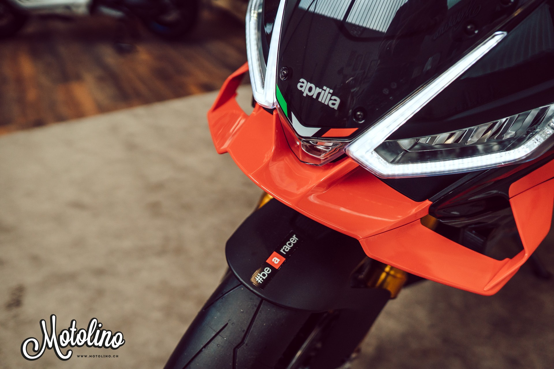 APRILIA Tuono V4 1100 Factory E5+ 2025-image-13