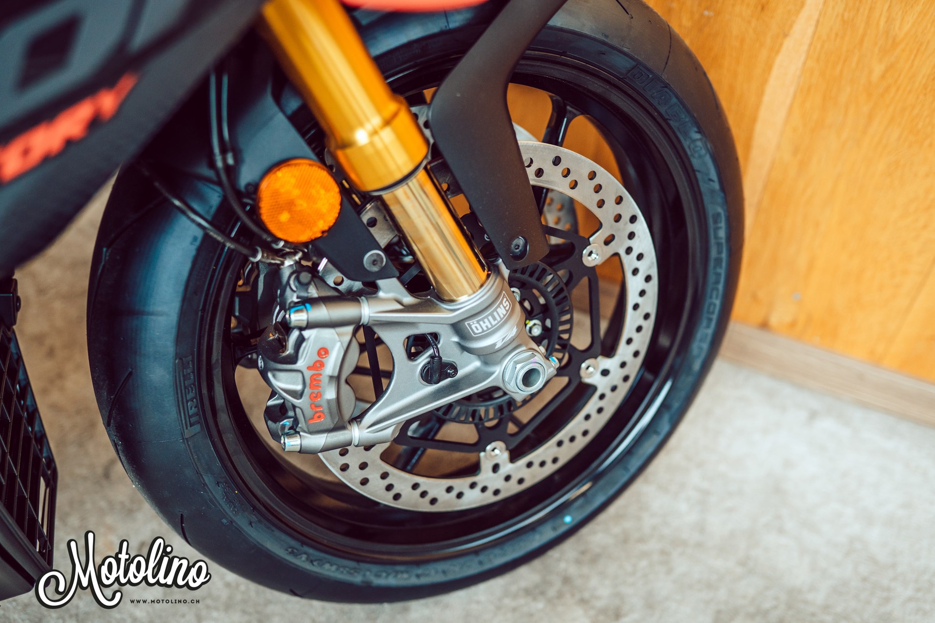 APRILIA Tuono V4 1100 Factory E5+ 2025-image-9