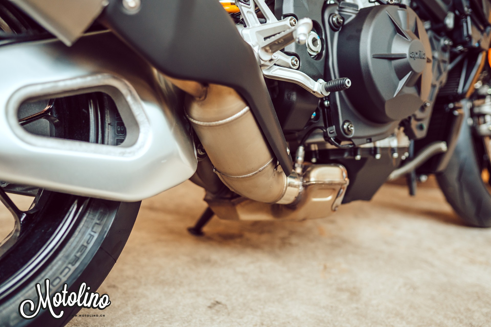 APRILIA Tuono V4 1100 Factory E5+ 2025-image-7