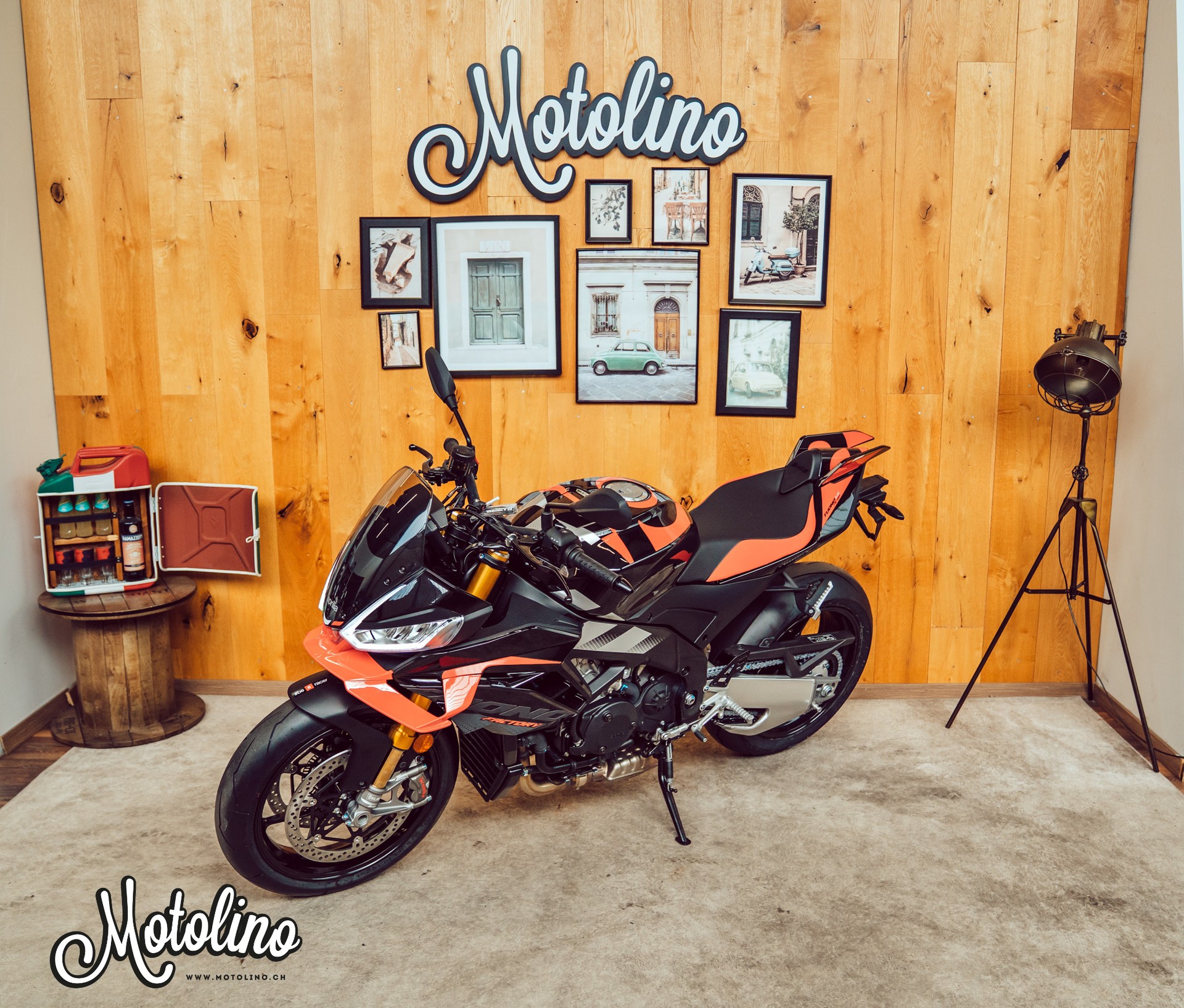 APRILIA Tuono V4 1100 Factory E5+ 2025-image-1