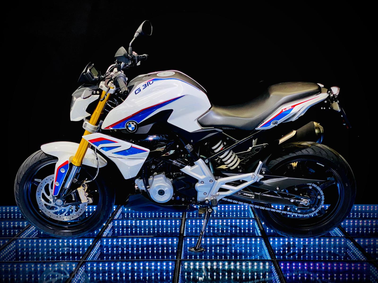 BMW G 310 R ABS-showroom-element-3