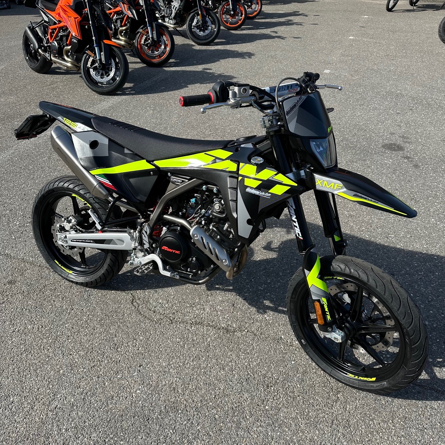 FANTIC XMF 125 Motard