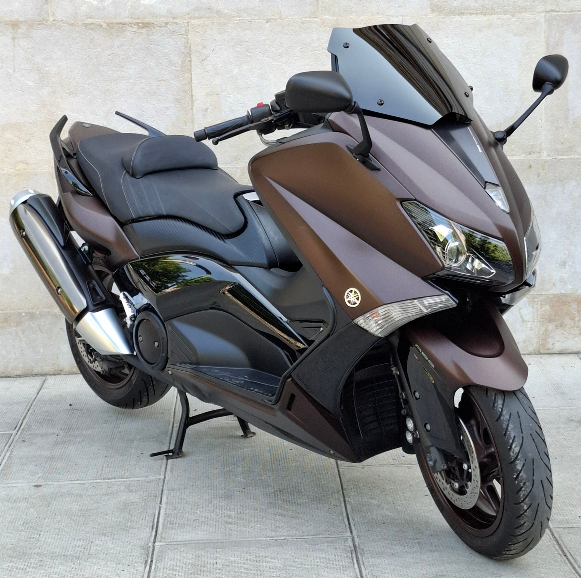 YAMAHA T-MAX XP 530 Bronze Max ABS-showroom-element-1