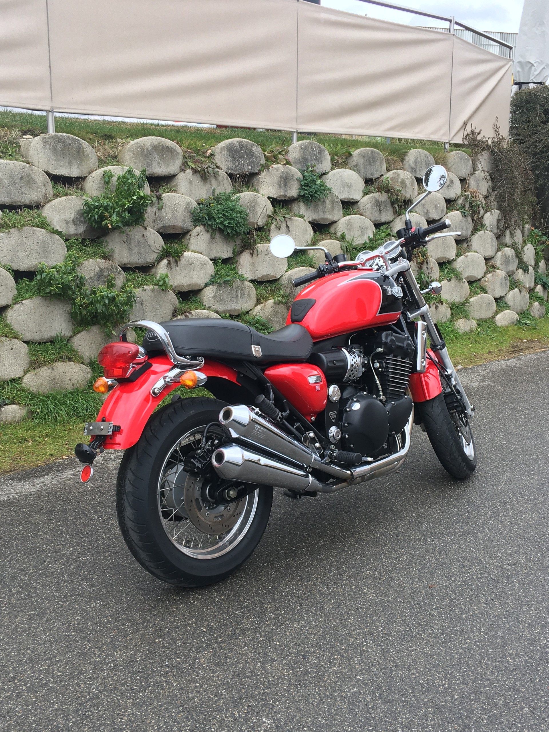 TRIUMPH Thunderbird 900 Sport-image-0
