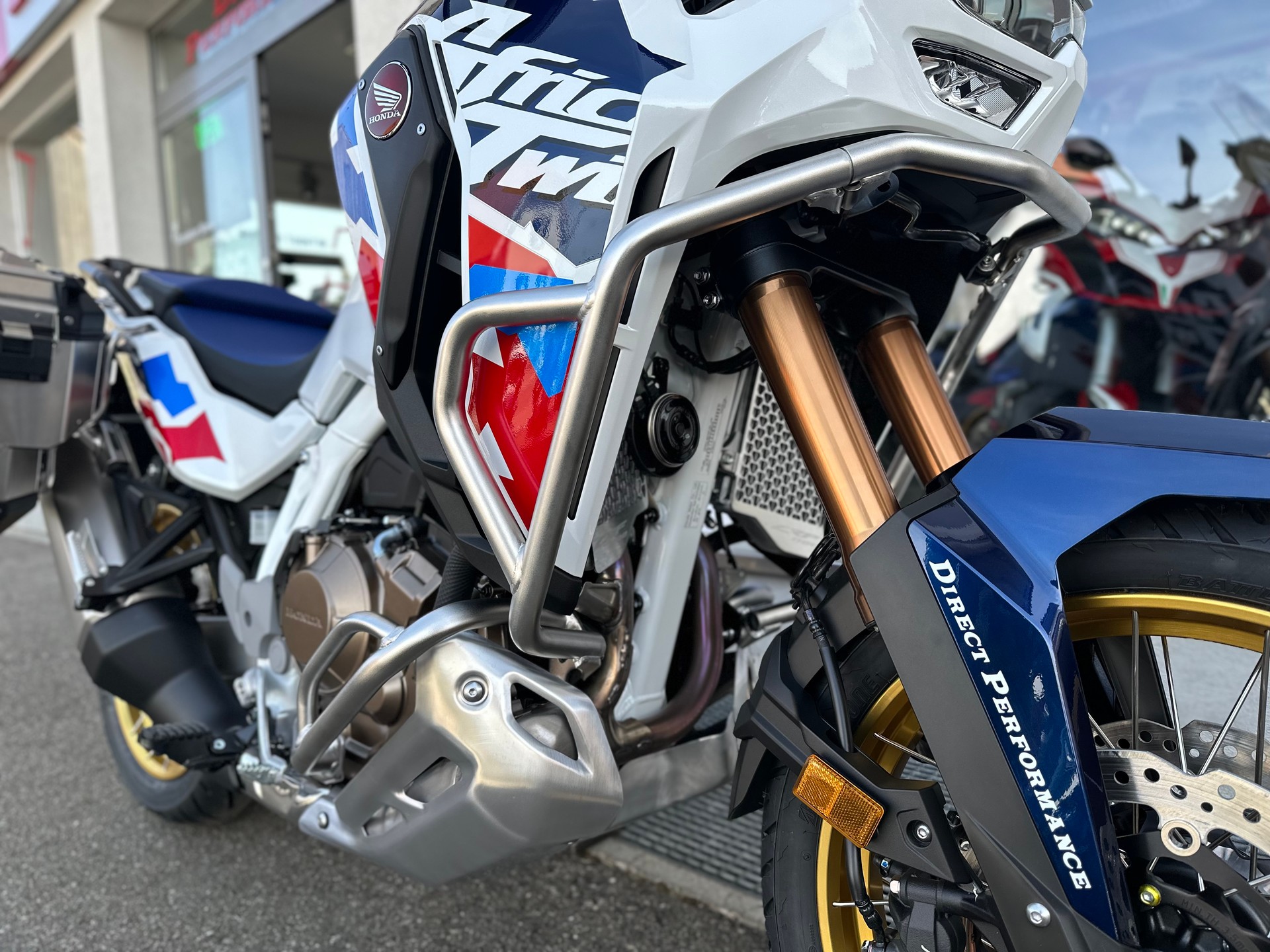 HONDA CRF 1100 Africa Twin Adventure Sports DTC-showroom-element-3