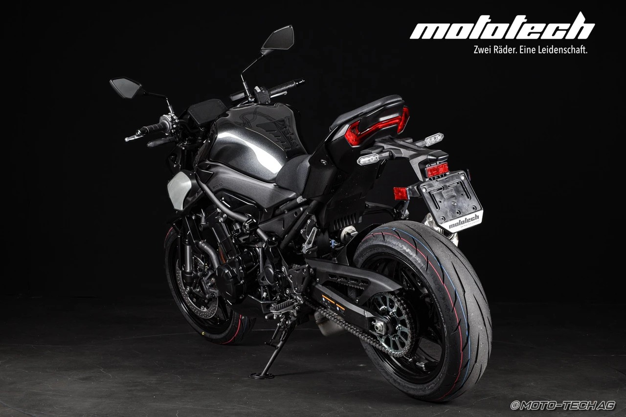 KAWASAKI Z 900 MY25 35kW-showroom-element-3