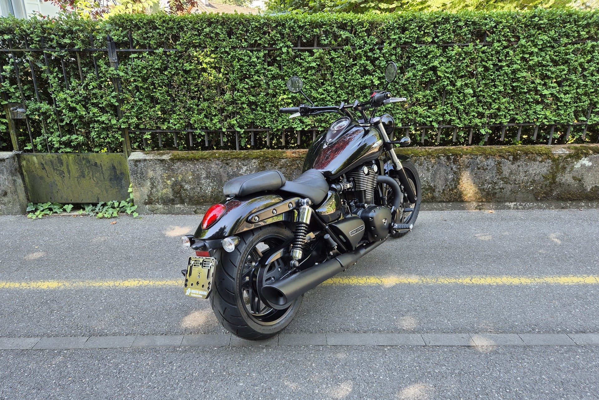 TRIUMPH Thunderb Nightstorm 1700 ABS-showroom-element-2