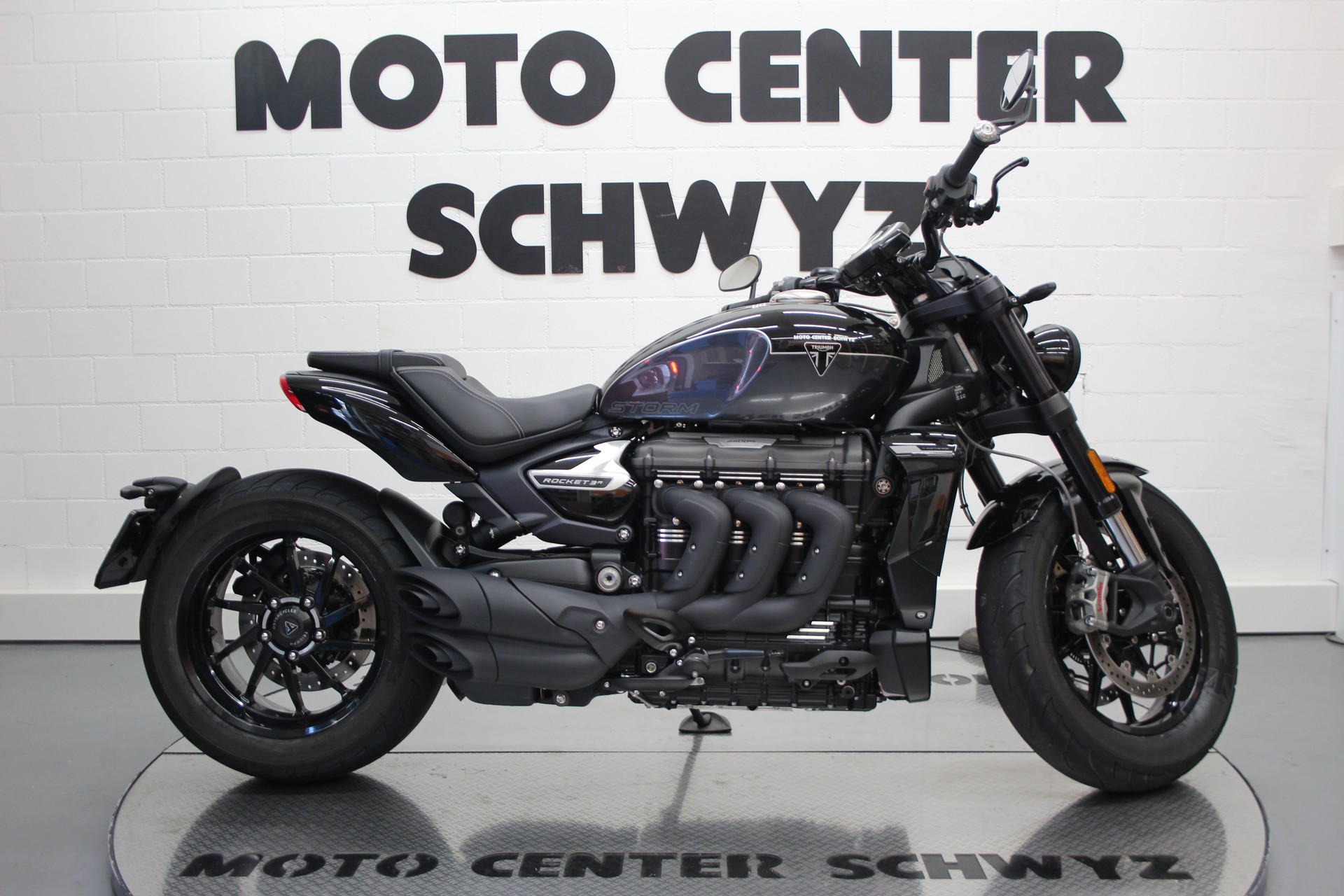TRIUMPH Rocket 3 R Storm