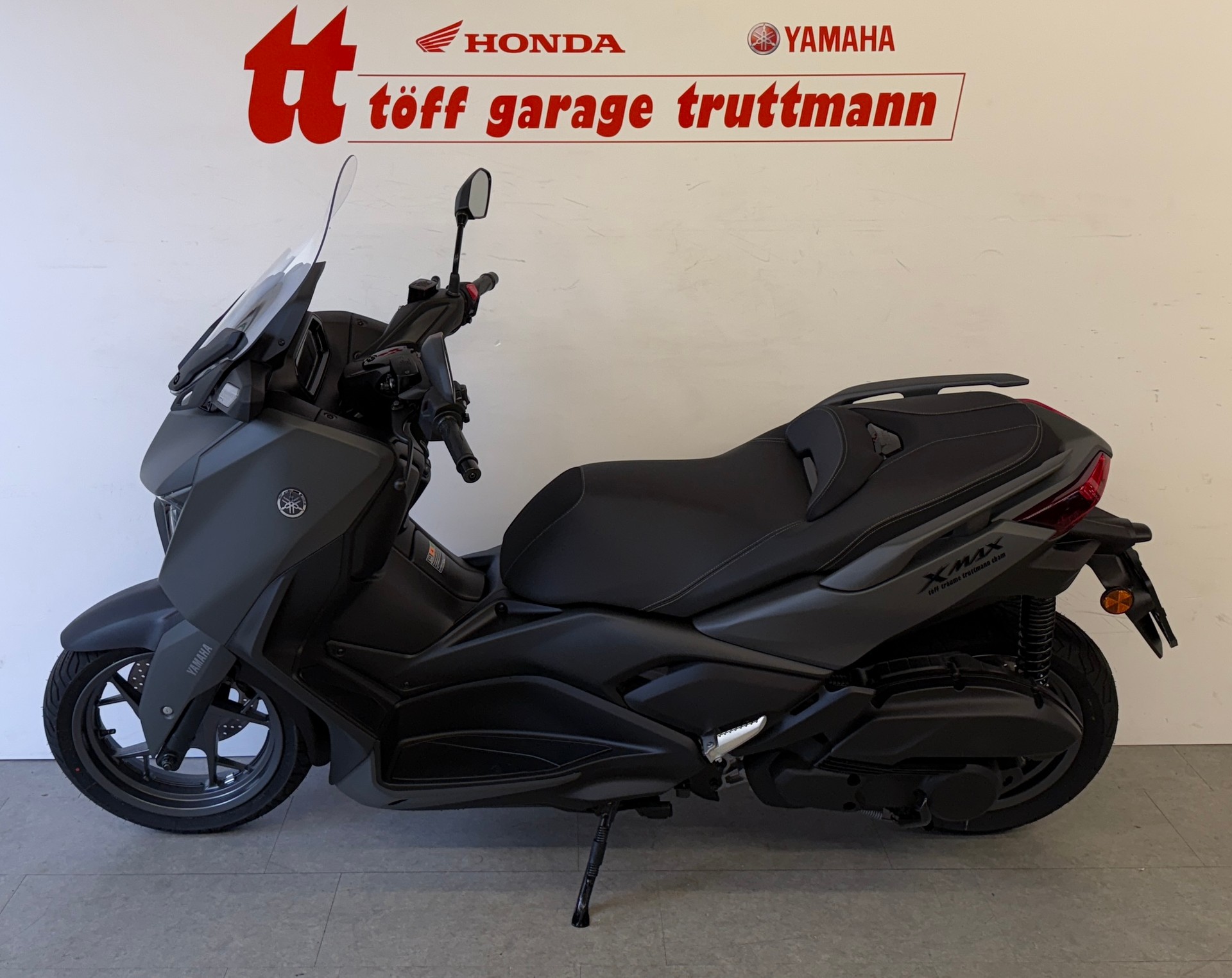 YAMAHA X-Max YP 125-showroom-element-1