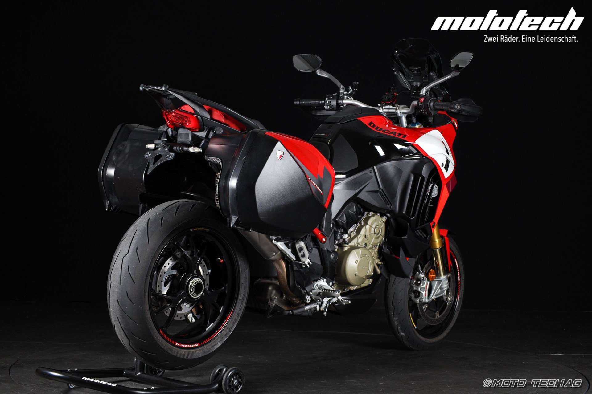 DUCATI Multistrada V4 Pikes Peak Radar-showroom-element-2