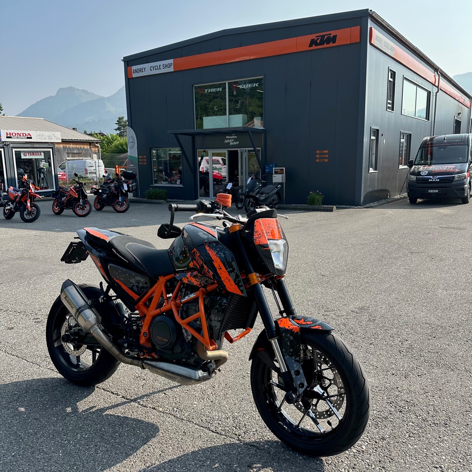 KTM 690 Duke R ABS