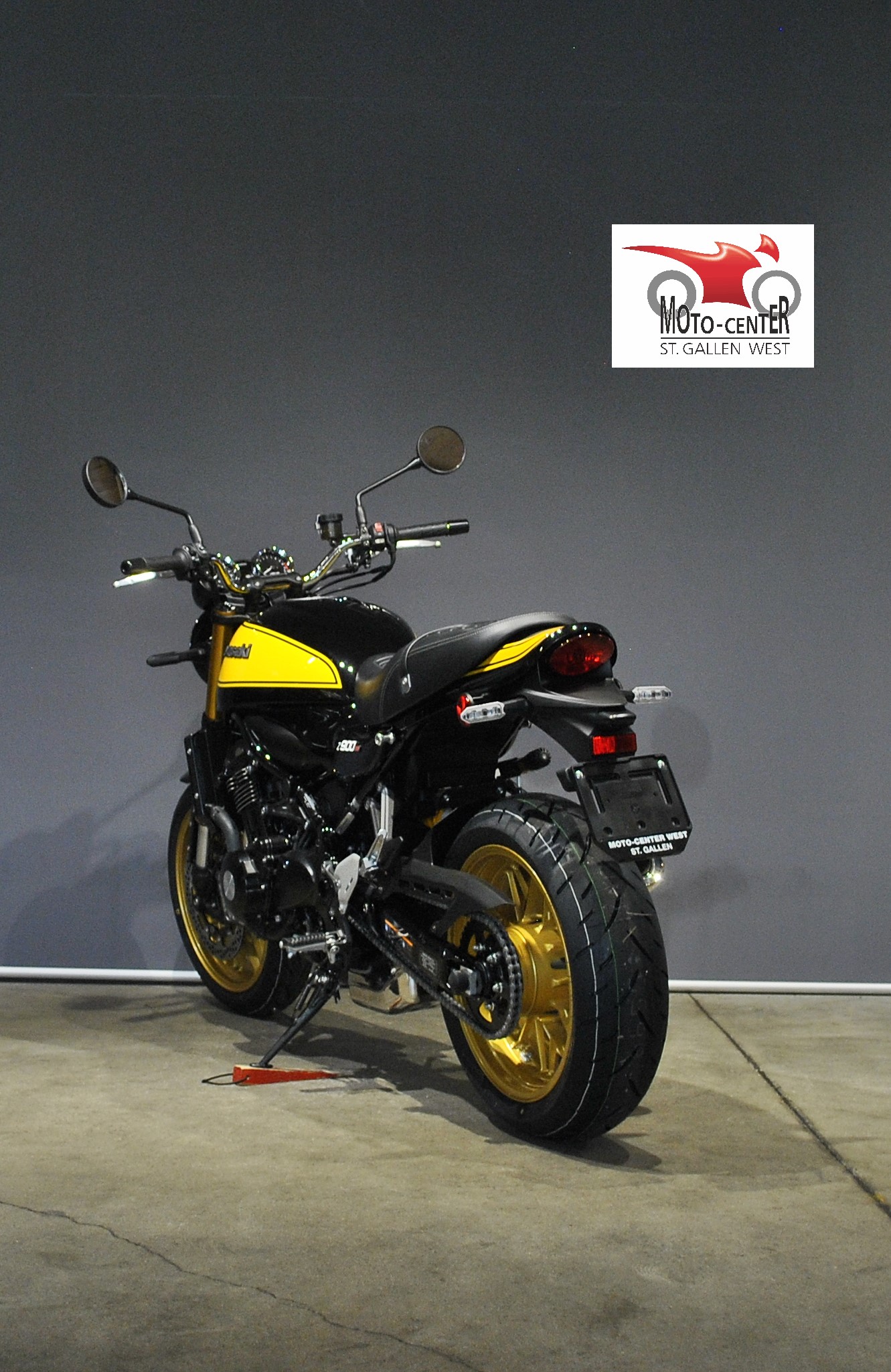 KAWASAKI Z 900 RS SE-image-3