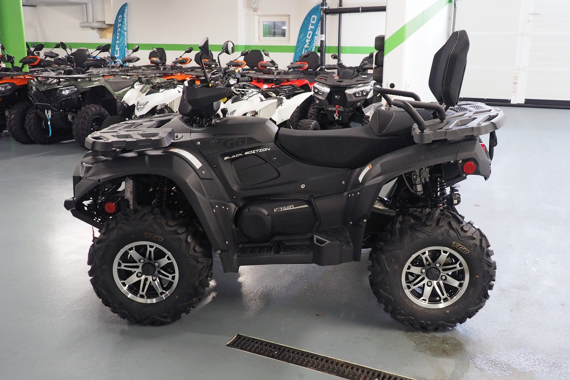 TGB Blade 1000 EFI LT 4x4-showroom-element-3