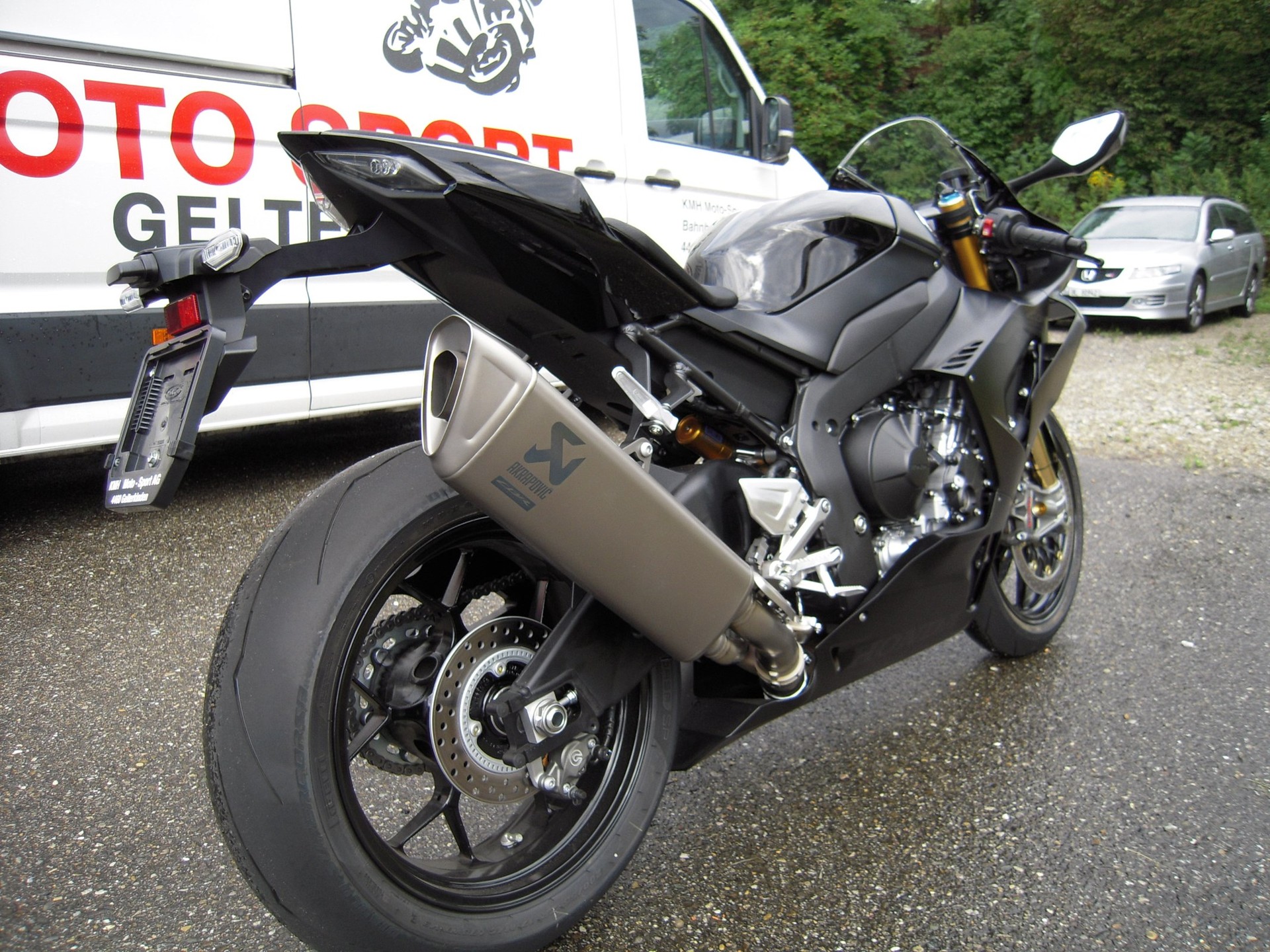 HONDA CBR 1000 RR-R SP-image-4
