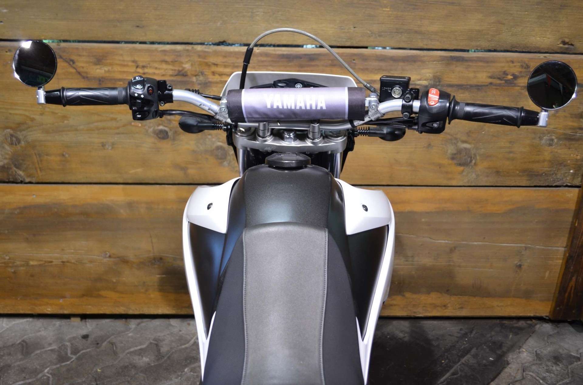 YAMAHA XT 660 X SM-showroom-element-2