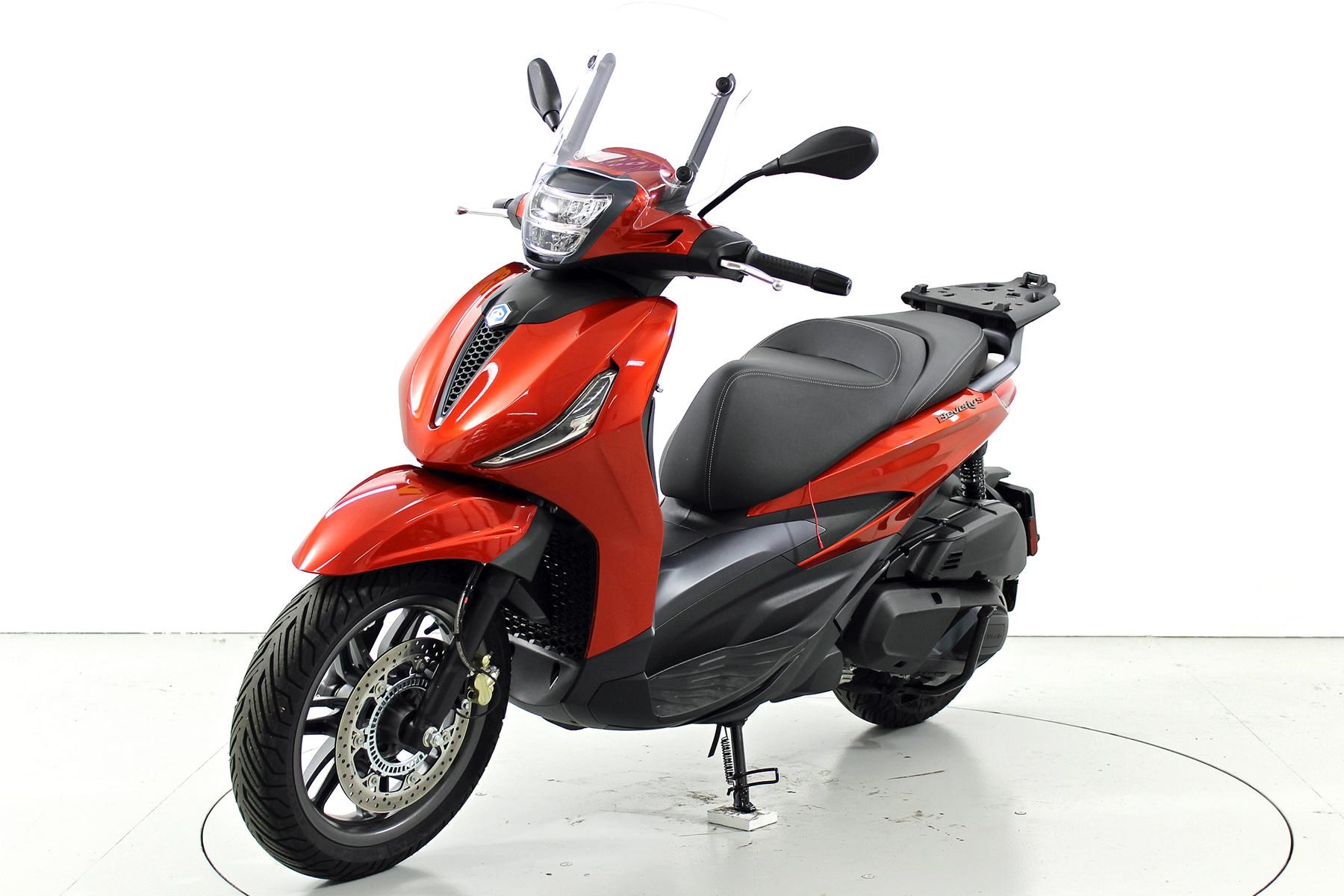 PIAGGIO Beverly 400 hpe ABS-showroom-element-2