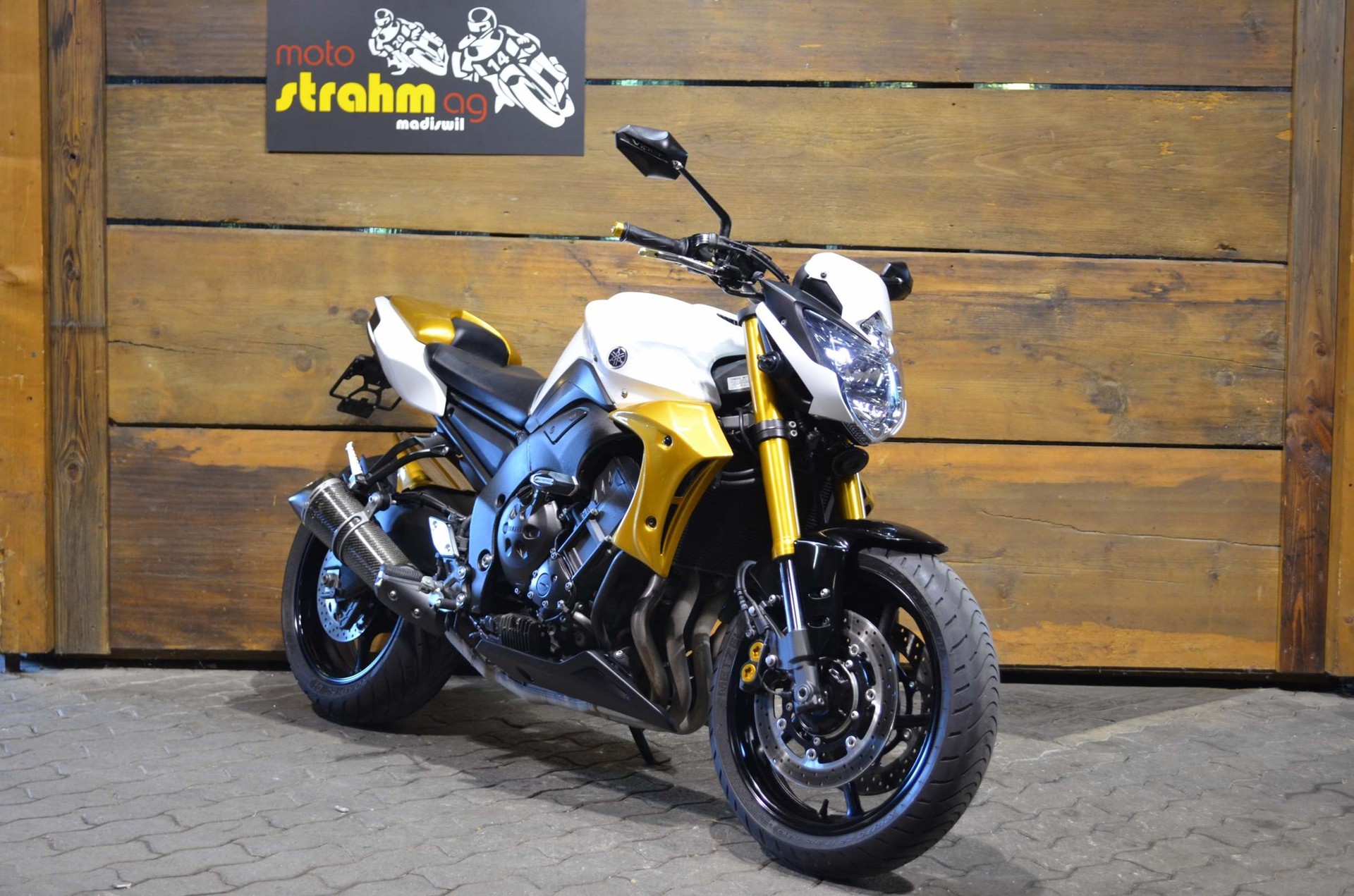 YAMAHA FZ8 N ABS