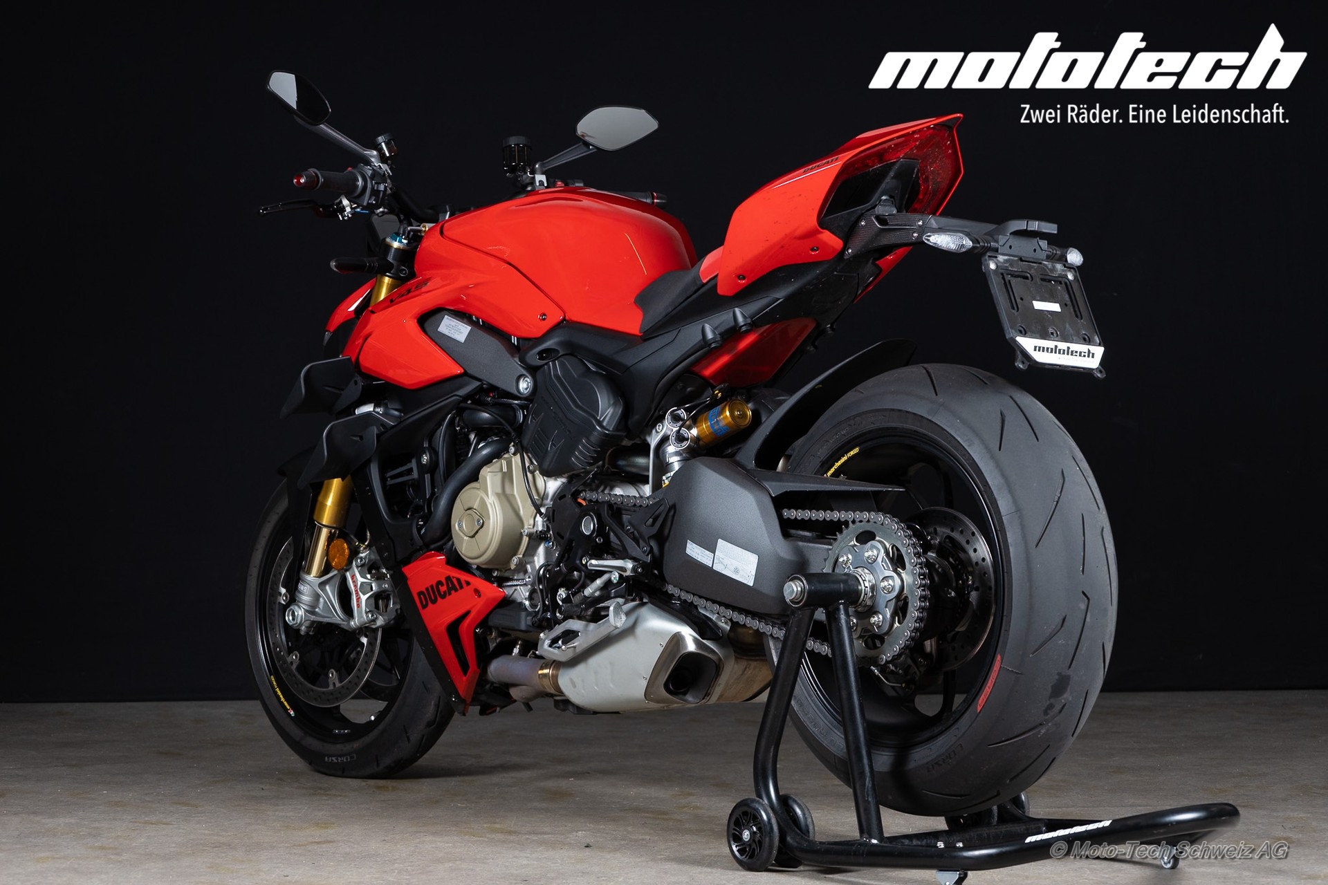 DUCATI Streetfighter V4 S *GET READY Ab 3.90% Leasing*-showroom-element-3