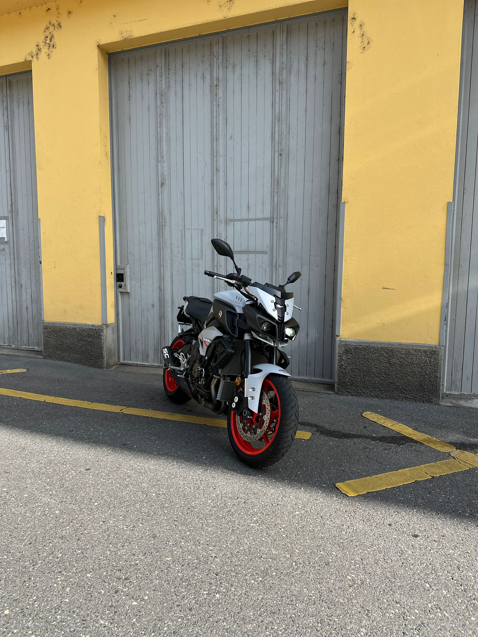 YAMAHA MT-10 ABS-image-0