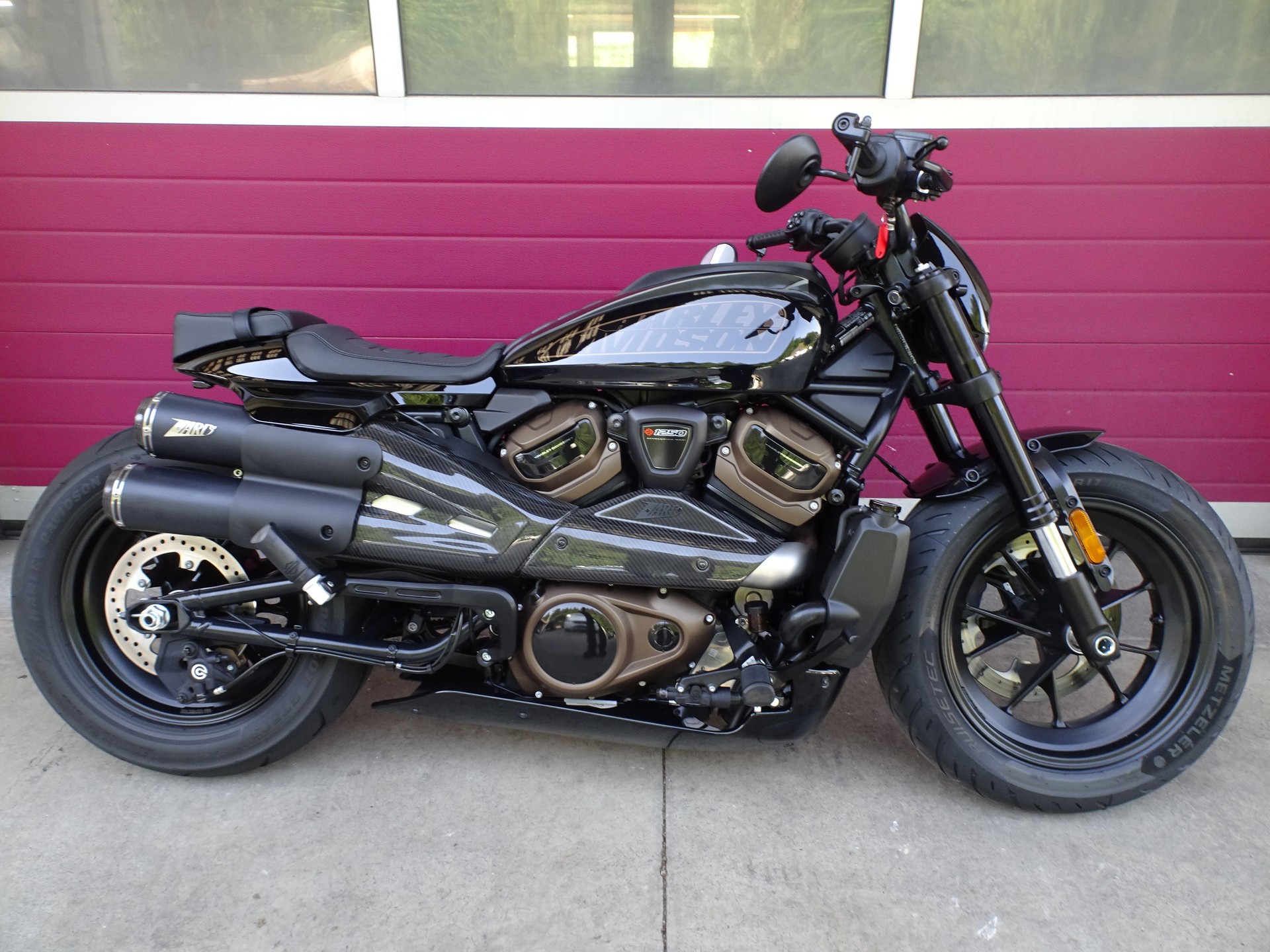 HARLEY-DAVIDSON RH 1250 Sportster S