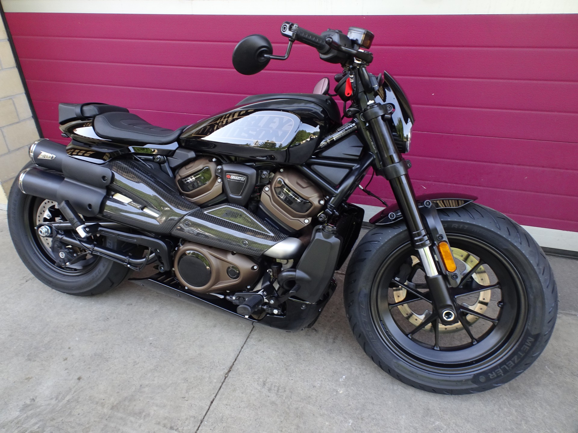 HARLEY-DAVIDSON RH 1250 Sportster S-showroom-element-2