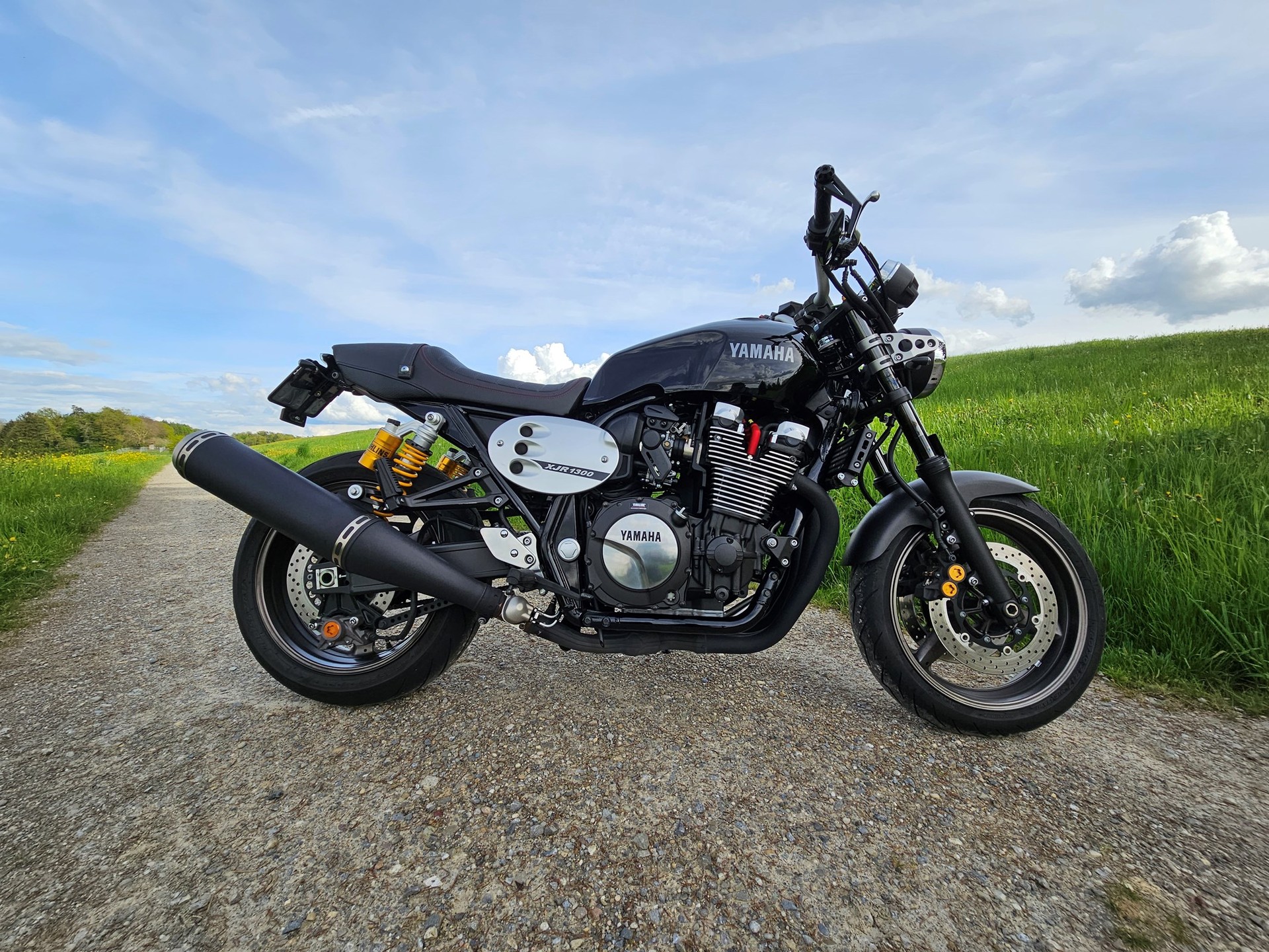 YAMAHA XJR 1300